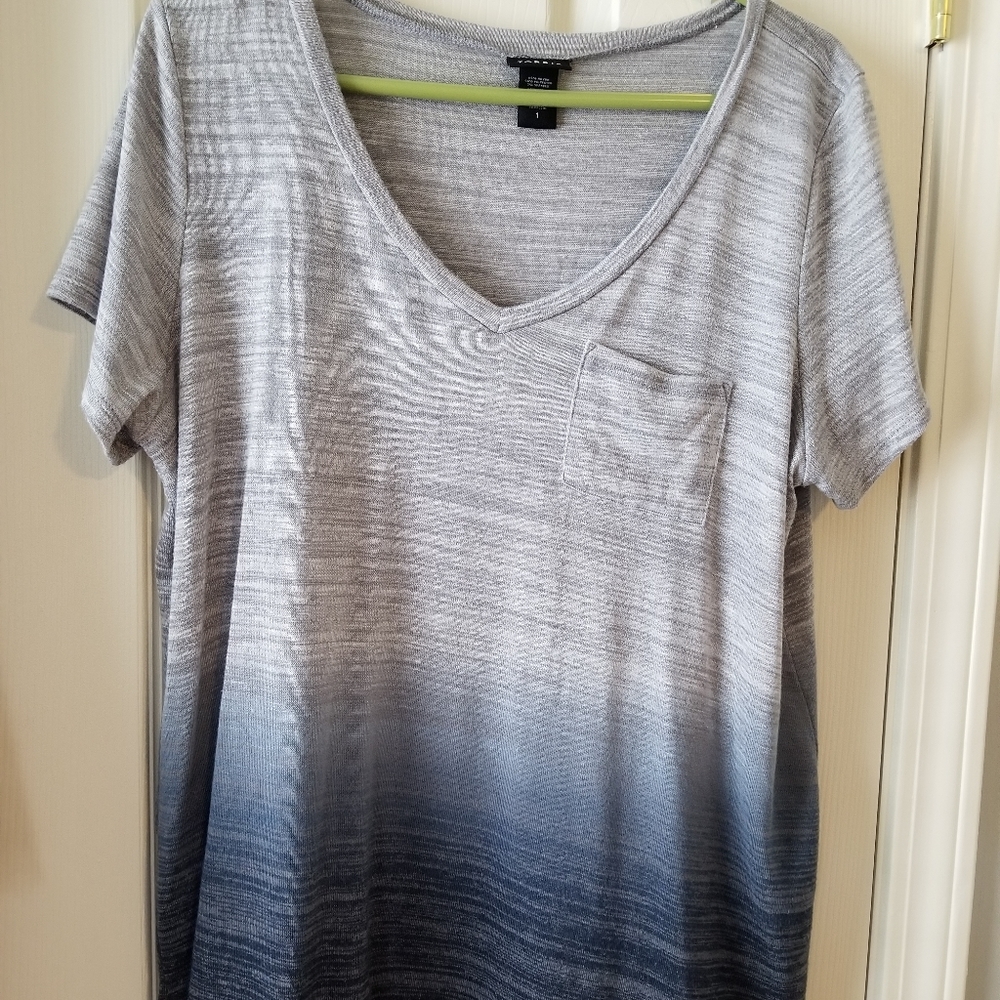 Torrid Vneck dip dye tshirt